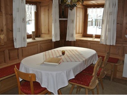 Eckbank-Bauernstube.jpg